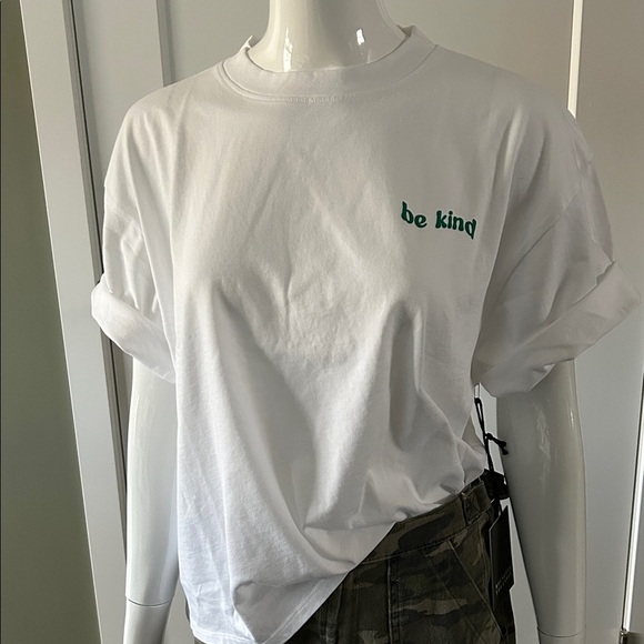 Brunette the Label Cotton Tee NWT - Picture 2 of 9